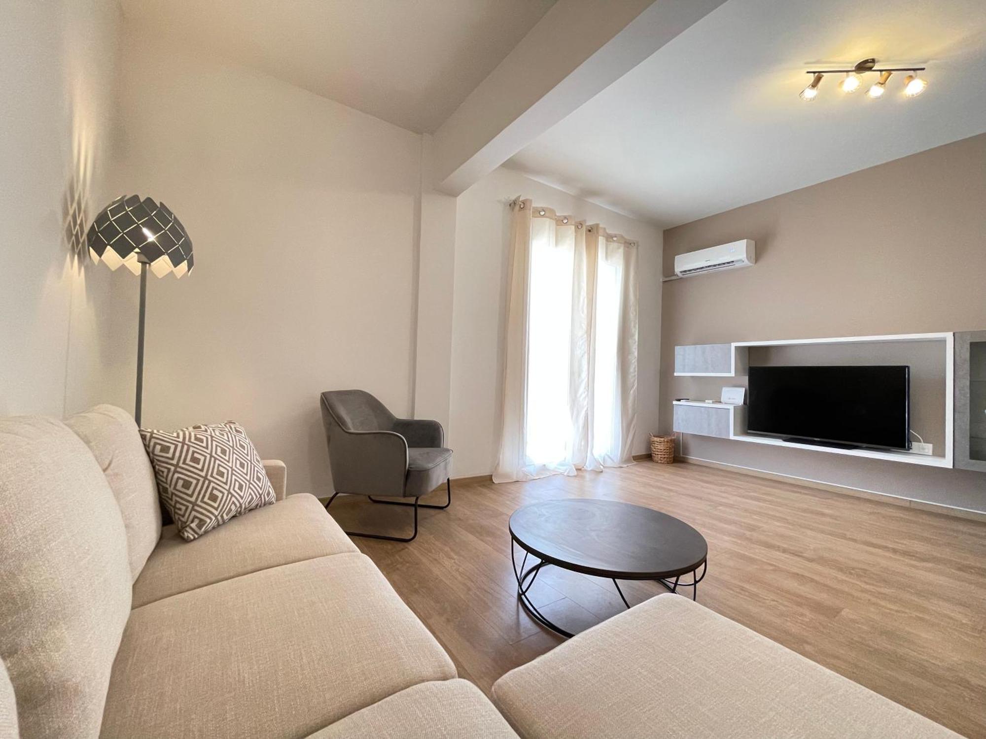 Athenean Bnb Seaside Serenity Steps From The Riviera Экстерьер фото